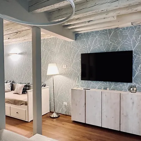 Snowflake Elegante A Tema Natale In Centro A كيودجا